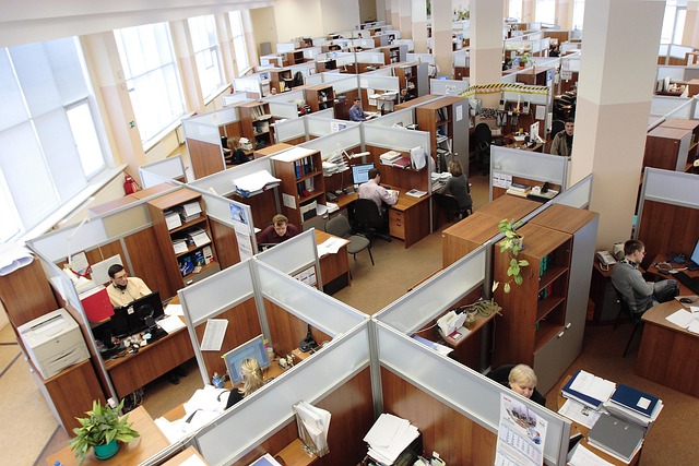 Enclosed cubicle office